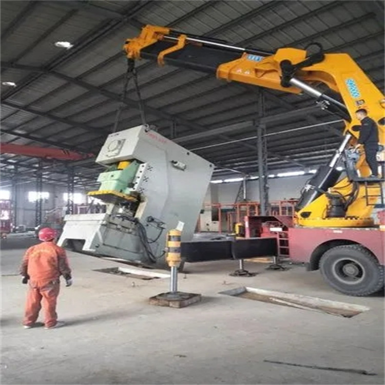 盐边80吨折臂吊车出租附近电话