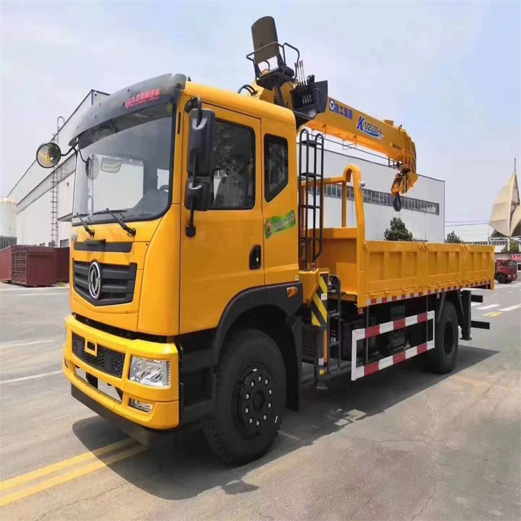 盐边附近找一辆随车吊出租